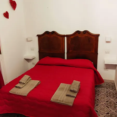 Le Muse Bed and Breakfast *